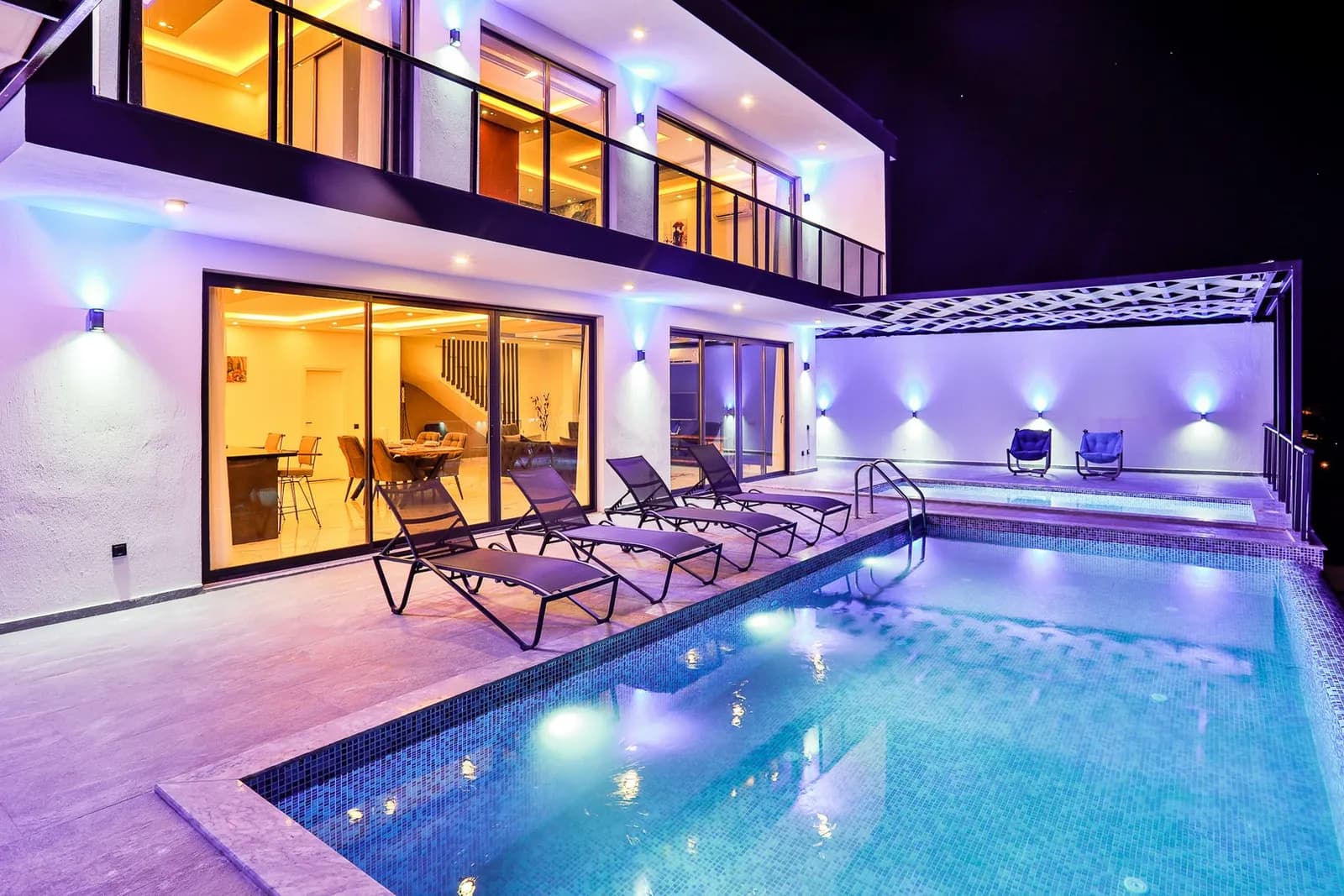 Villa Zümra, Kaş — muhafazakâr villa