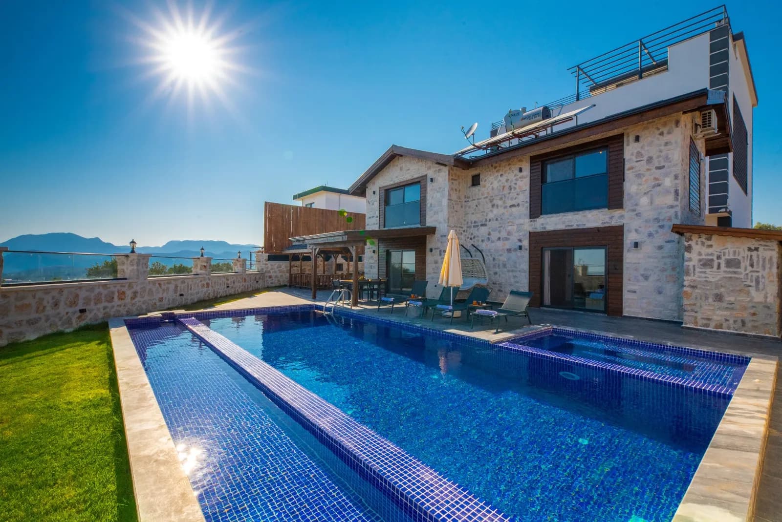 Villa Zümral View, Kaş — muhafazakâr villa