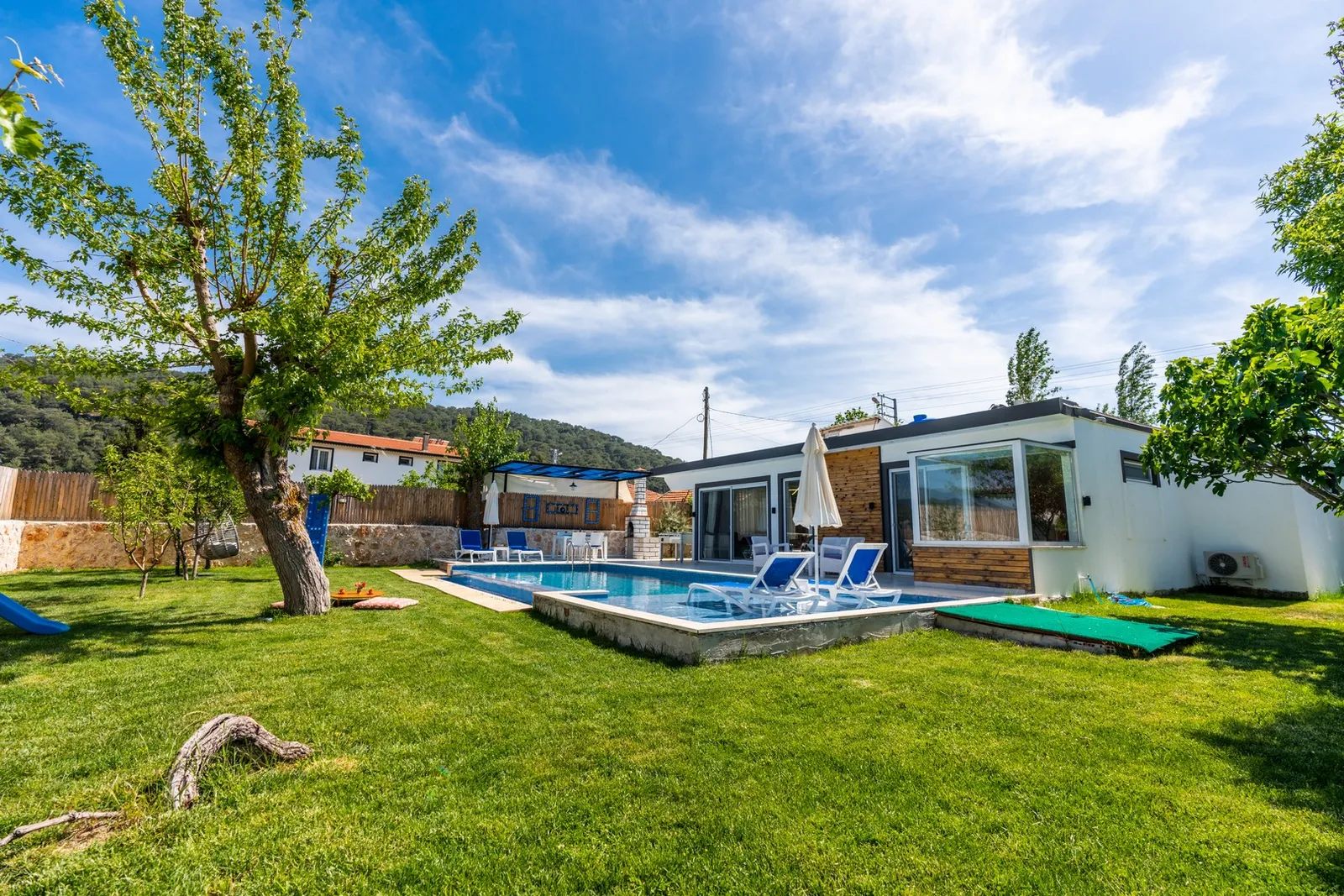 villa-aylin-saribelen-kas-13