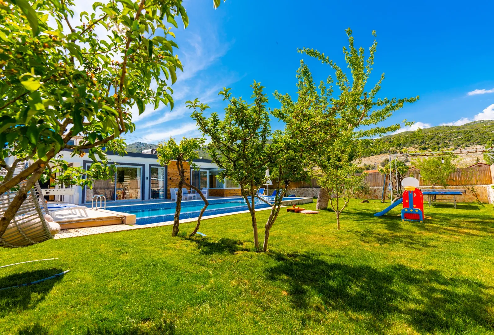 villa-aylin-saribelen-kas-15