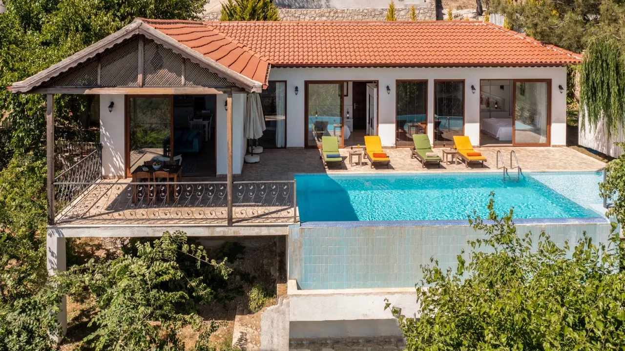 villa-buyuk-asma-kas-1
