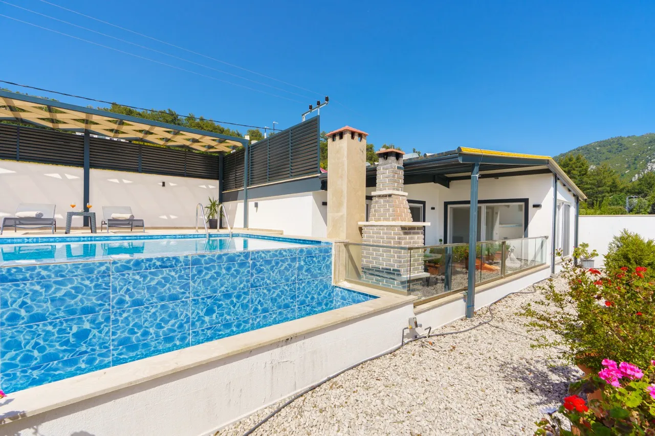 villa-gunes-balayi-kas-4