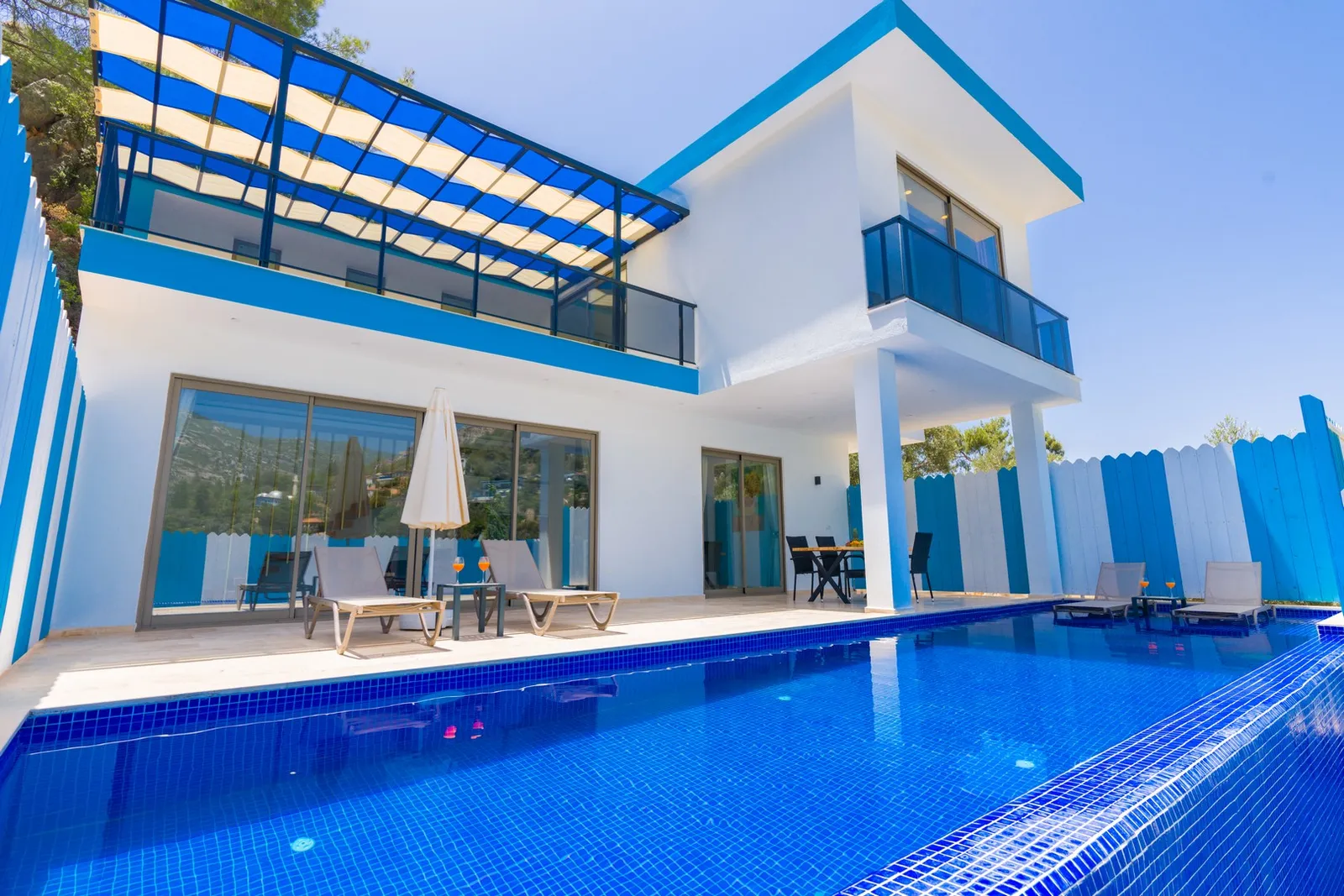 villa-leo-kas-2