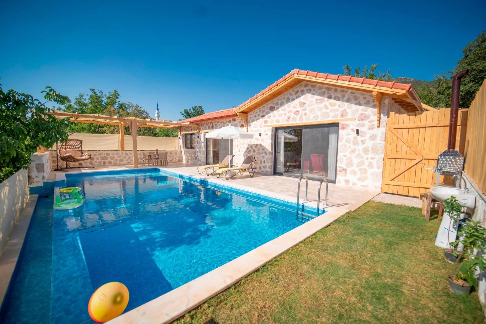 villa-mercan-tas-kas-11