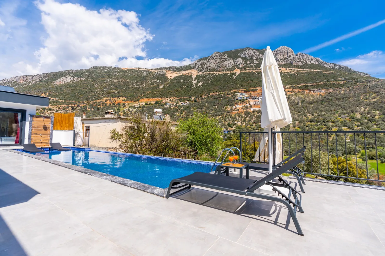 villa-mister-kas-1