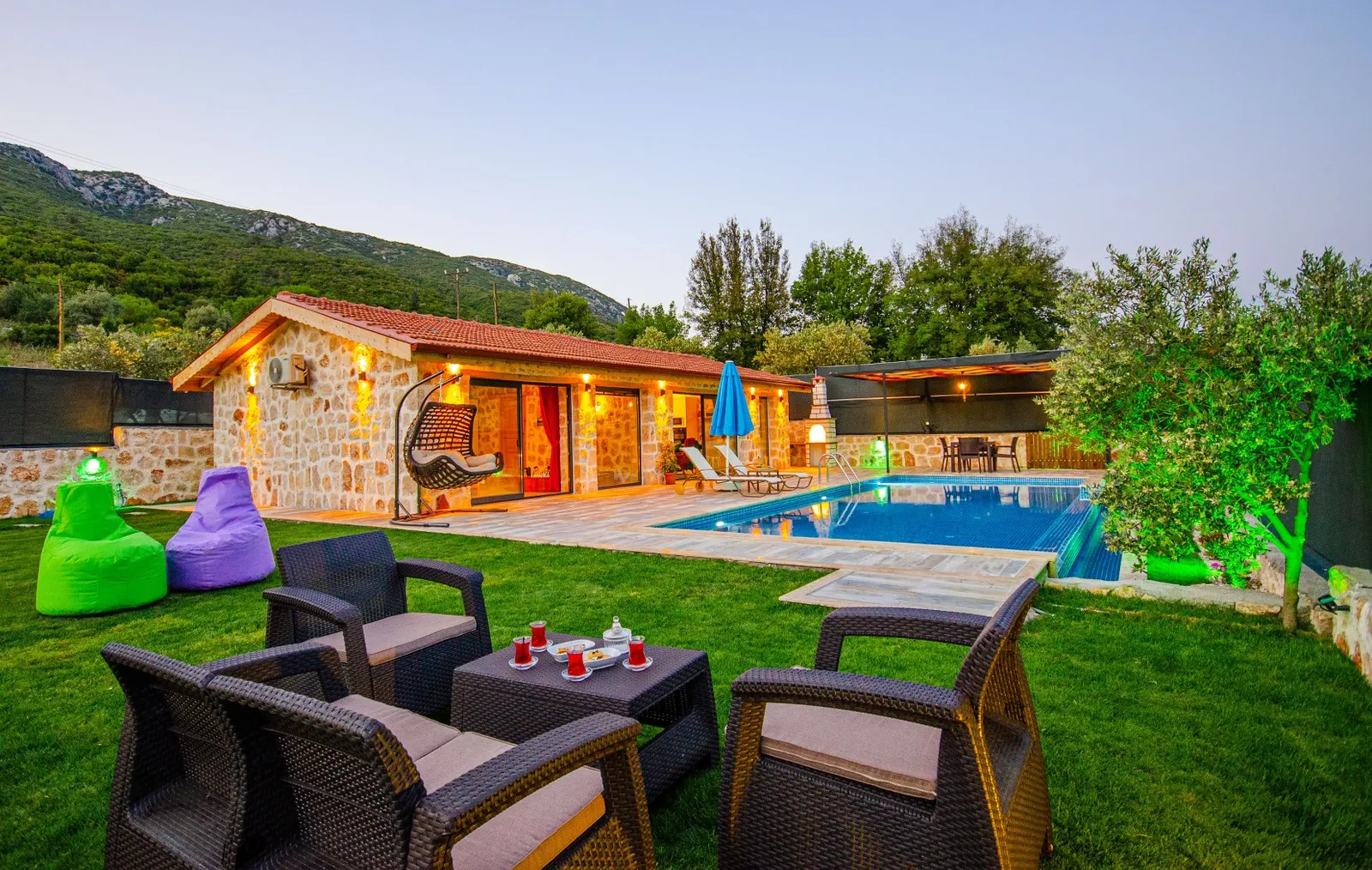 villa-nefes-saribelen-kas-39