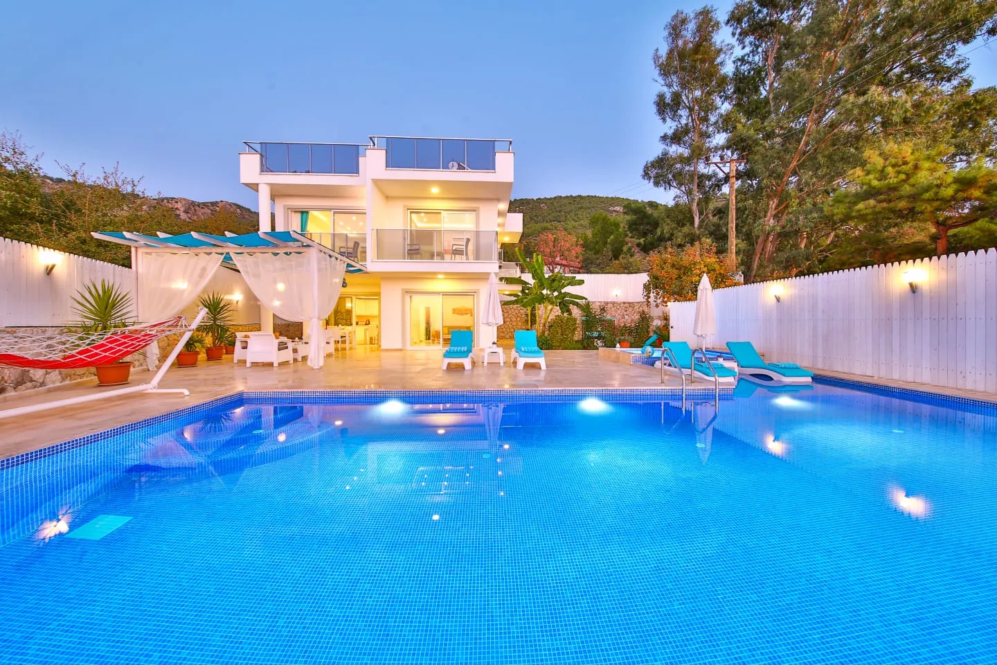 villa-ozge-uzumlu-kas-3