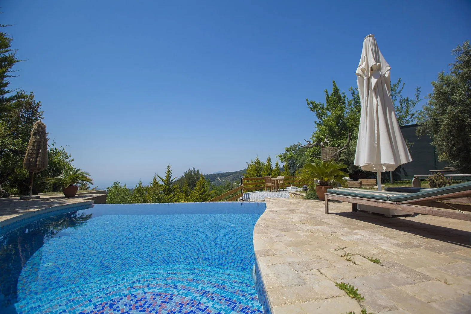 villa-zeytin-bahcesi-kas-8